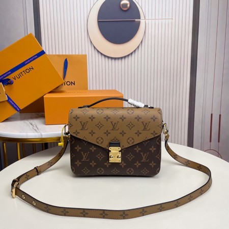 Louis Vuitton 루이비통 프쉐트 메티스 모노그램 리버스 캔버스 M44876